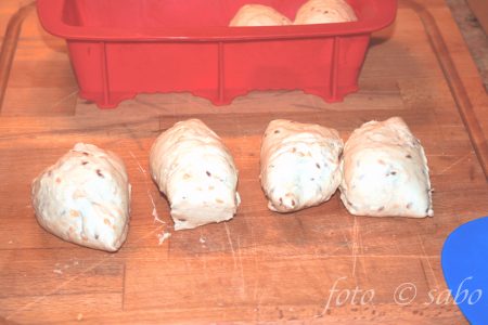 Weizen-Roggen-Toastbrot mit Körnern