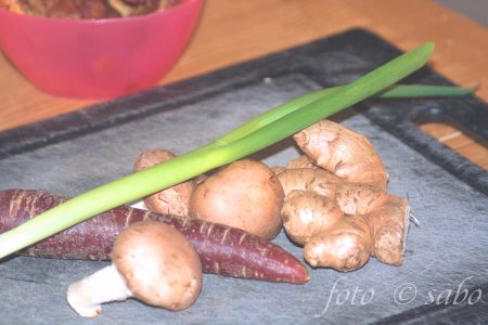 Glasnudel-Salat mit Alginat-Nudeln (Low Carb / Keto)