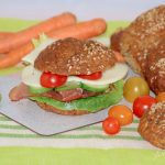 Karottenbrötchen mit Aprikosenkernmehl (Low Carb / Keto)