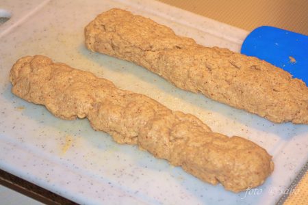 Rustikale Brötchen aus einer Brotbackmischung (Low Carb / Keto)